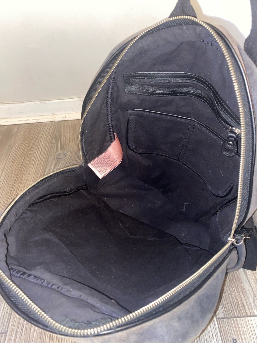 Rare Vintage Y2K Juicy Couture Velour Backpack - Picture 13 of 17